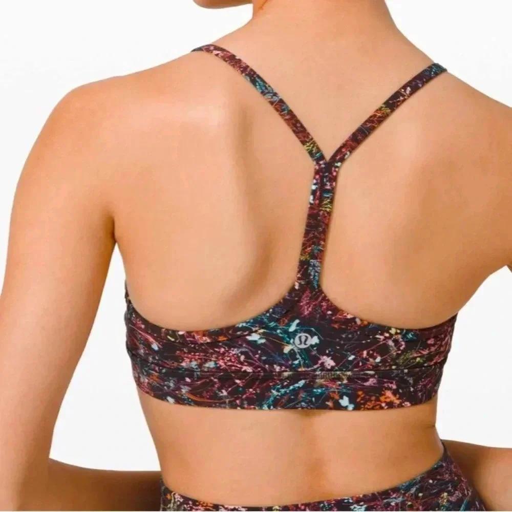 Lululemon Flow Y Bra Nulu *Light Support, B/C Cup
Foliage Overlay Multi